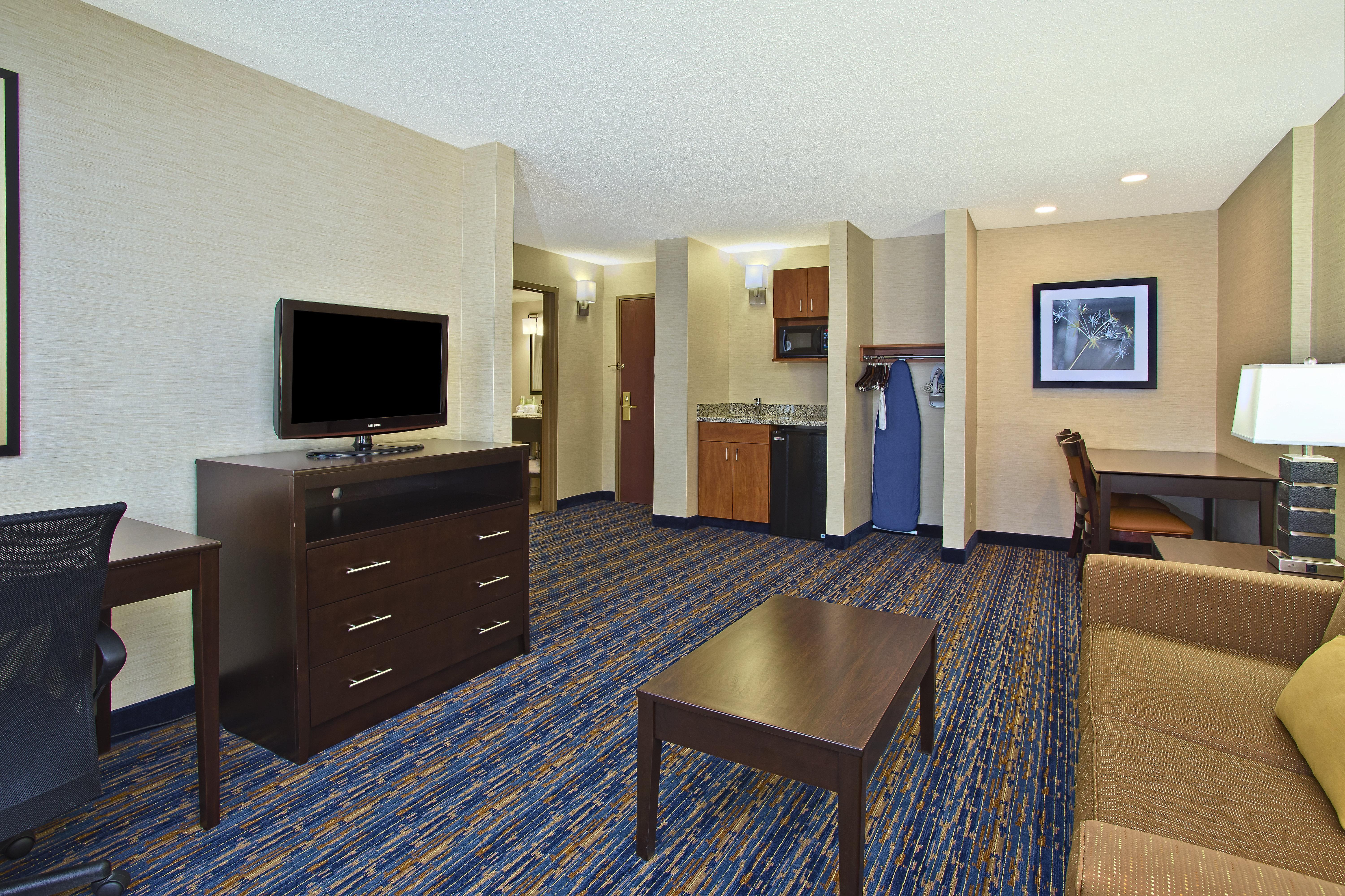 Holiday Inn Express And Suites Pittsburgh West Mifflin By Ihg Ngoại thất bức ảnh