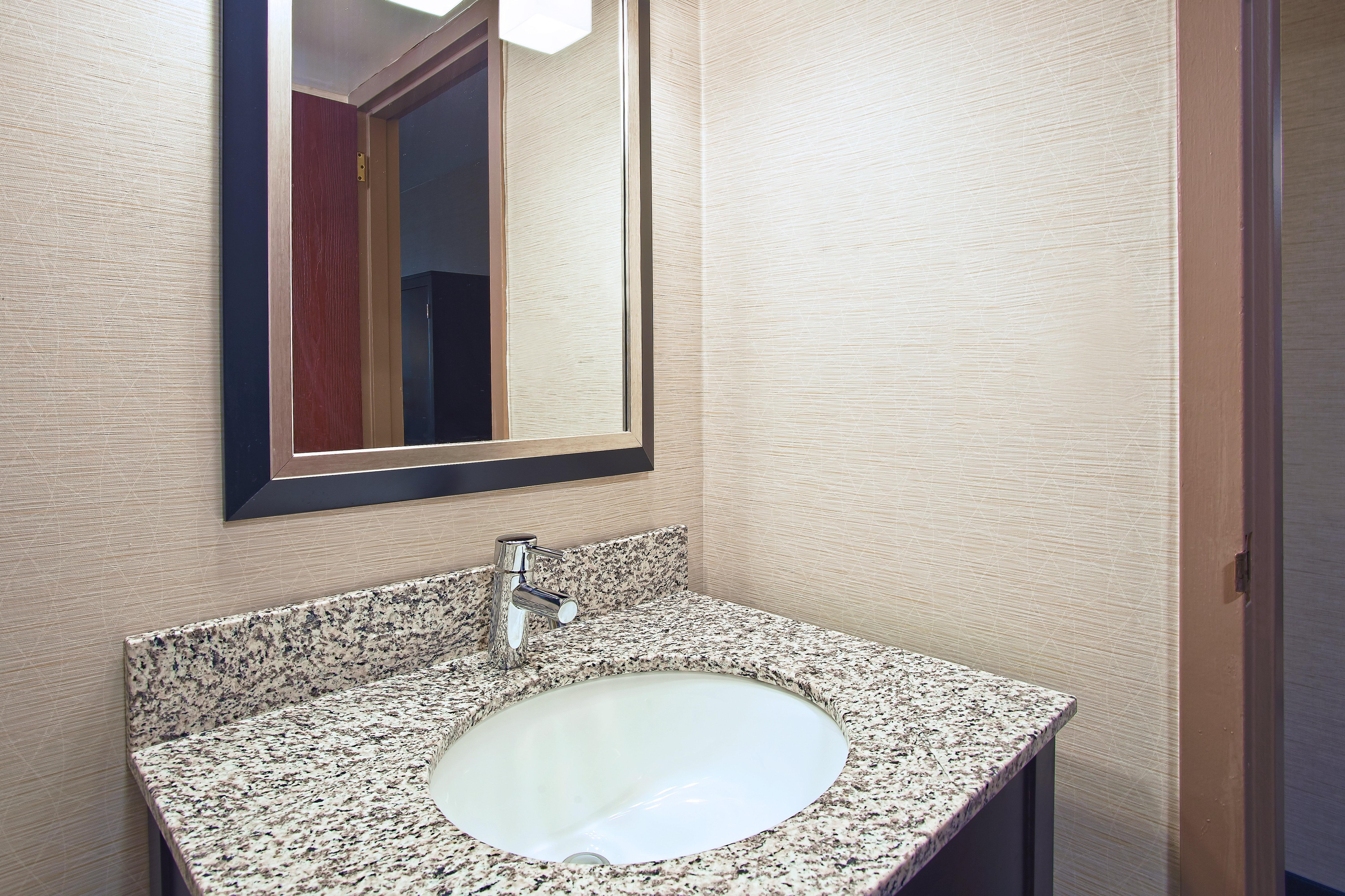 Holiday Inn Express And Suites Pittsburgh West Mifflin By Ihg Ngoại thất bức ảnh