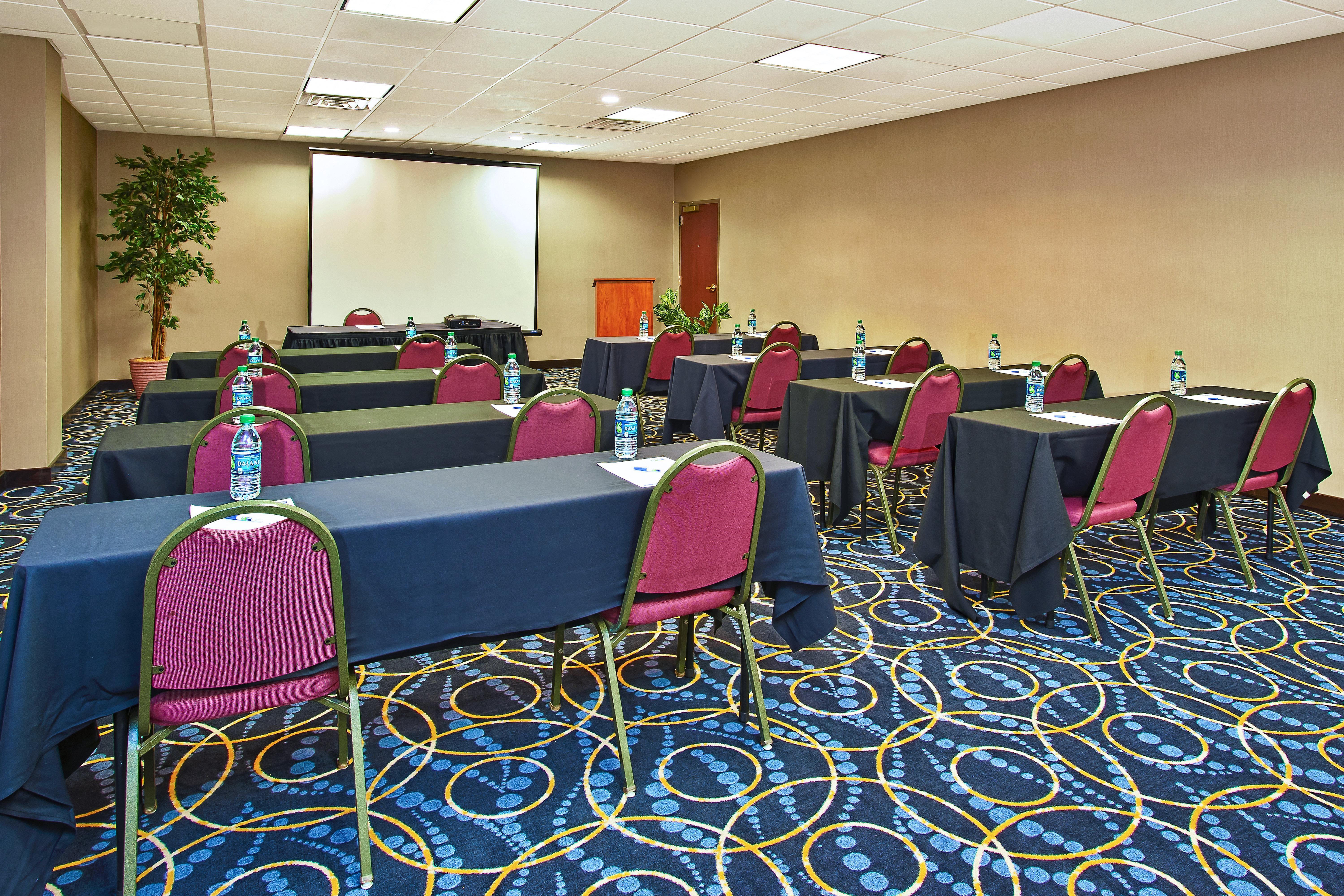 Holiday Inn Express And Suites Pittsburgh West Mifflin By Ihg Ngoại thất bức ảnh